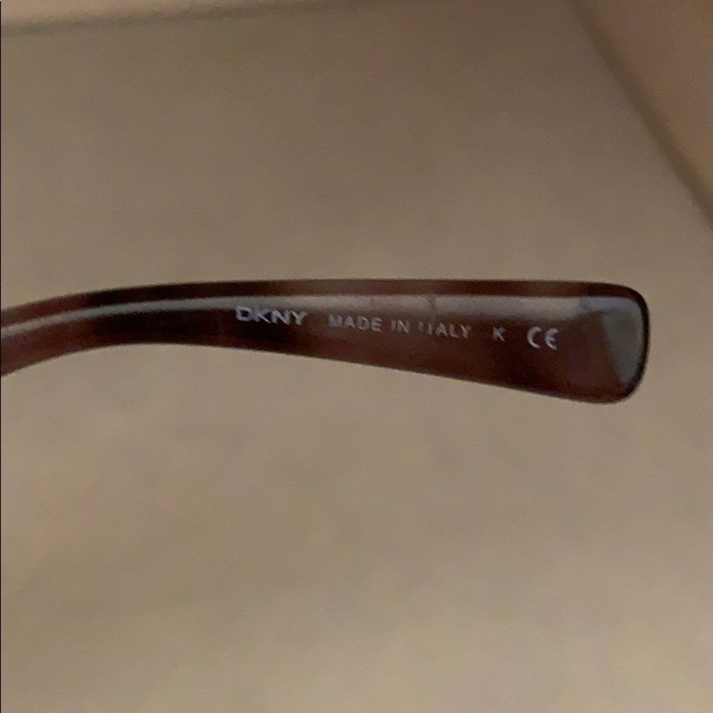 DKNY sunglasses. Dark purple tortoise like frame. - Picture 8 of 8